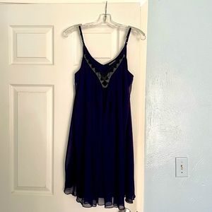 Express Size M purple dress